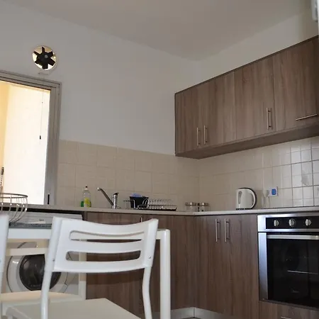 Daire Surf & Sun Holiday Limasol